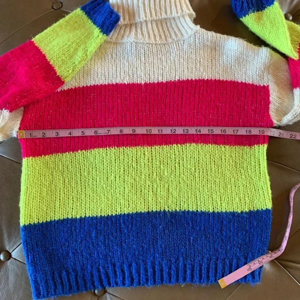Polly‎ & Esther Block Color Turtleneck Sweater